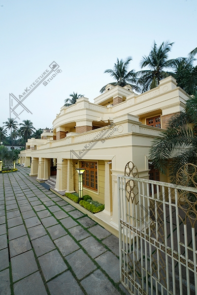 arabic style home design, luxury kerala house plan, colonial kerala architecture